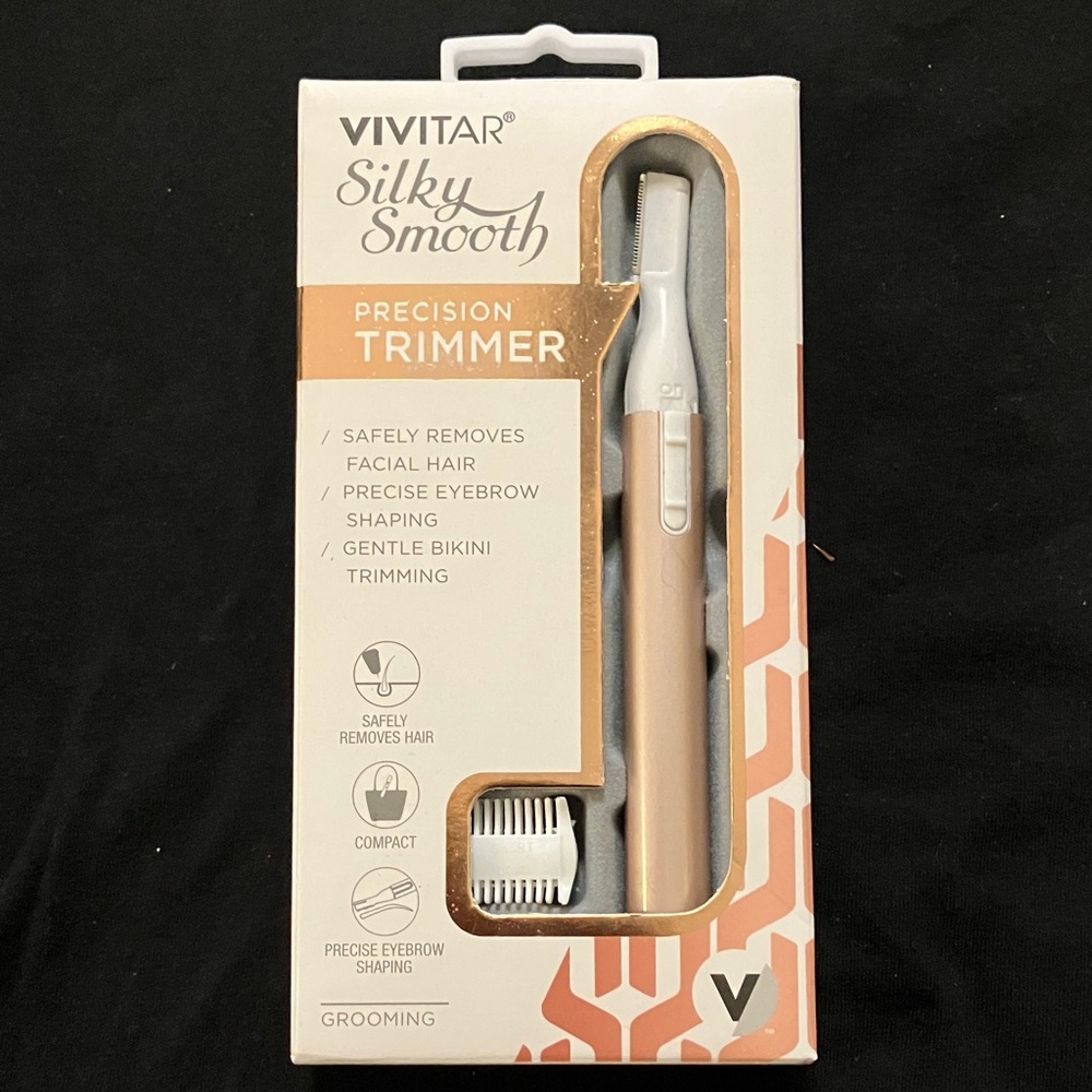Vivitar Silky Smooth Precision Trimmer - Gold
